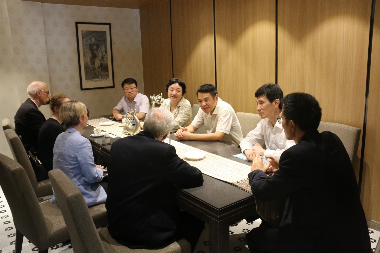 1e155de23f3723382cf15ad86e23c2f2.jpg 1e155de23f3723382cf15ad86e23c2f2.jpg